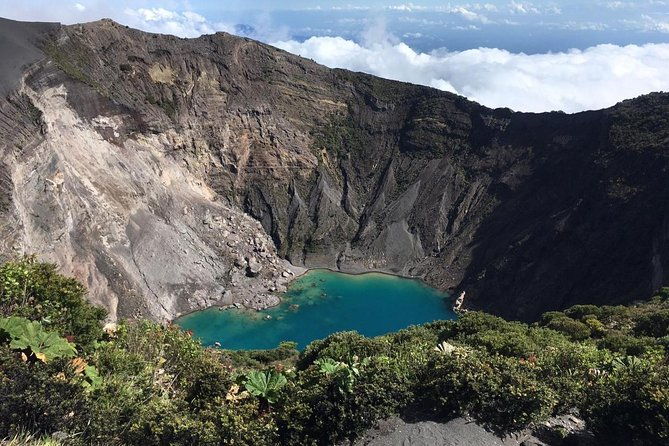 from-san-jose-secrets-of-guayabo-irazu-volcano-national-park