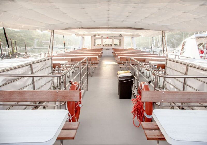 from-santa-teresa-gallura-la-maddalena-full-day-boat-tour