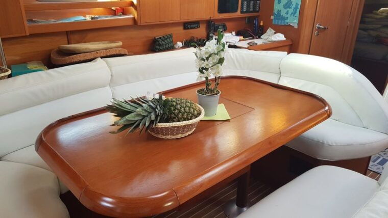 from-santa-teresa-la-maddalena-archipelago-sailboat-tour