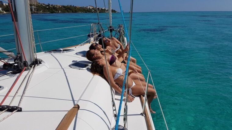 from-santa-teresa-sailboat-tour-to-corsica-with-lunch