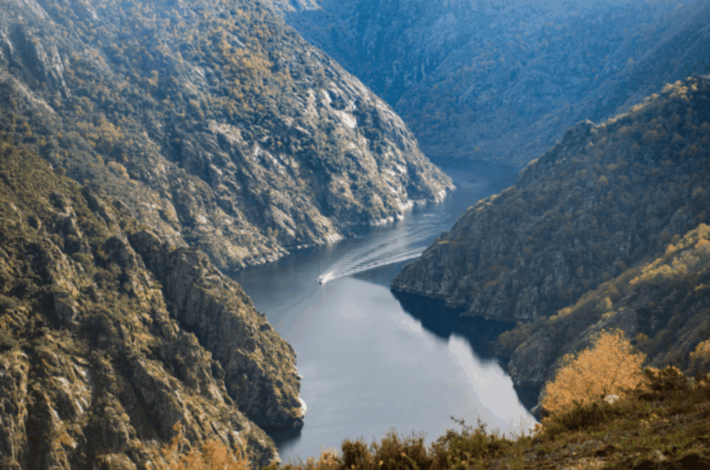 from-santiago-ribeira-sacra-history-art-trip-with-cruise
