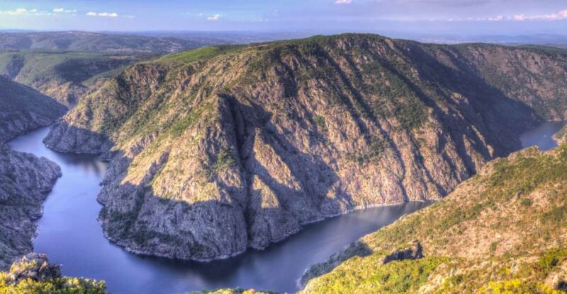 from-santiago-ribeira-sacra-history-art-trip-with-cruise