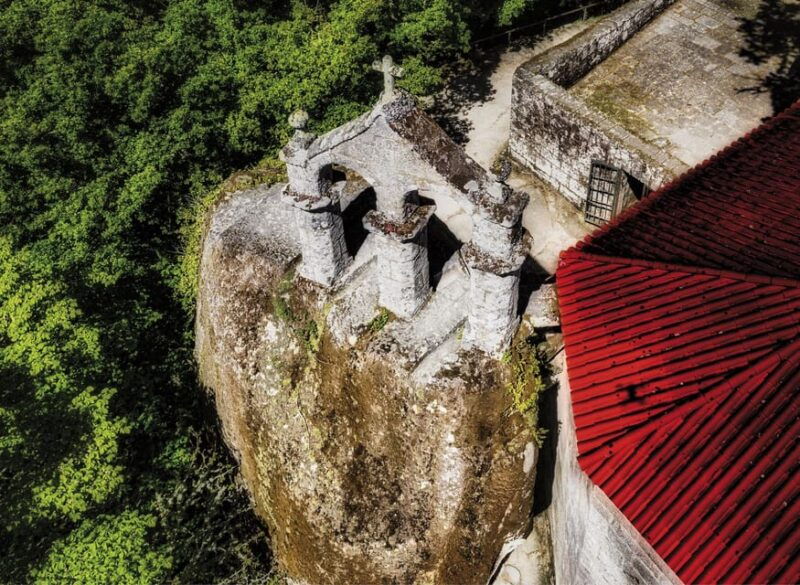 from-santiago-ribeira-sacra-tour-boat-trip