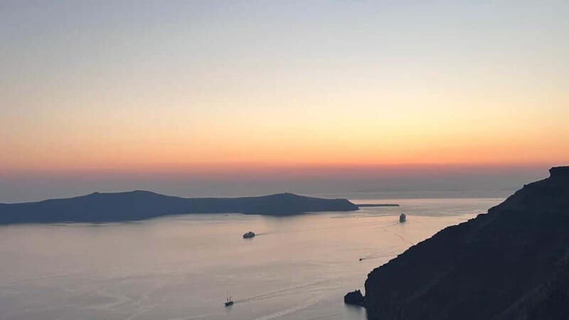 From Santorini: Volcano Cruise With Oia Sunset - Key Points