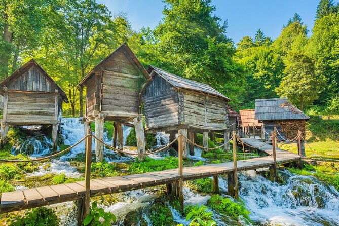 from-sarajevo-travnik-jajce-pliva-lakes-and-watermills-trip