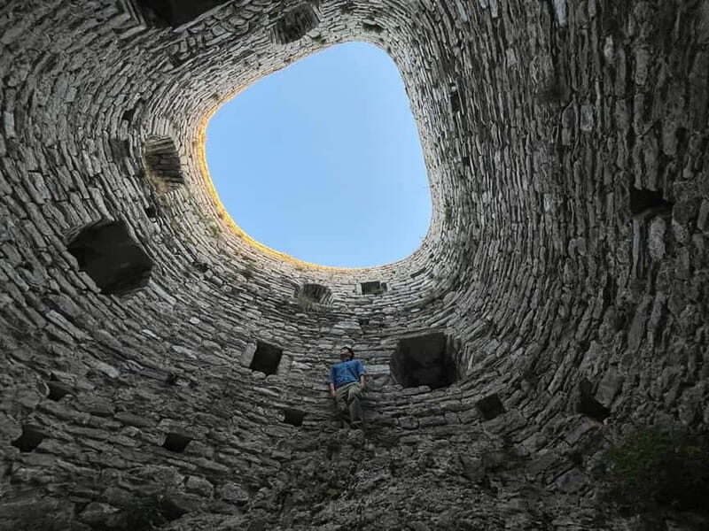 From Sarajevo: Vranduk, Srebrenik and Tesanj Castles Tour - Key Points