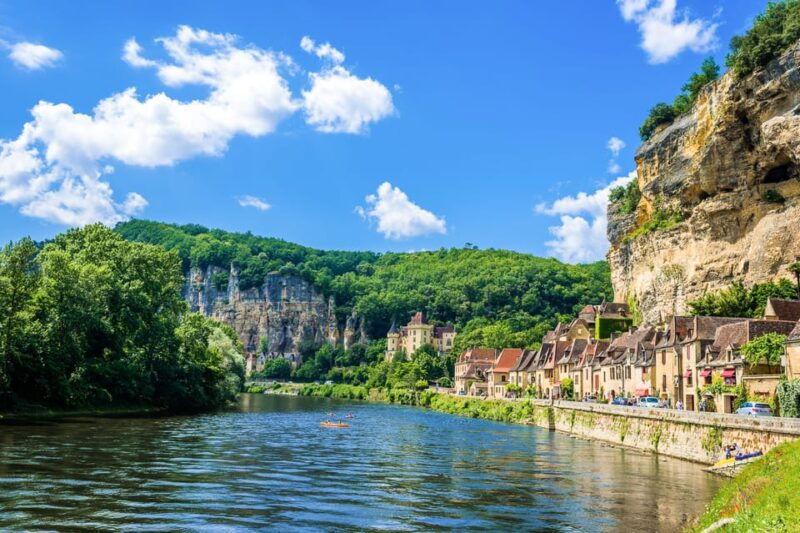 from-sarlat-beynac-domme-tour-dordogne-boat-ride