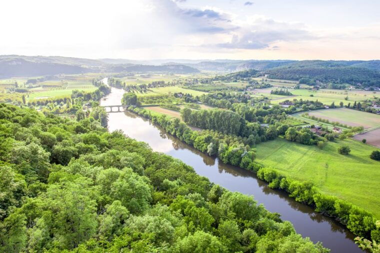 from-sarlat-beynac-domme-tour-dordogne-boat-ride