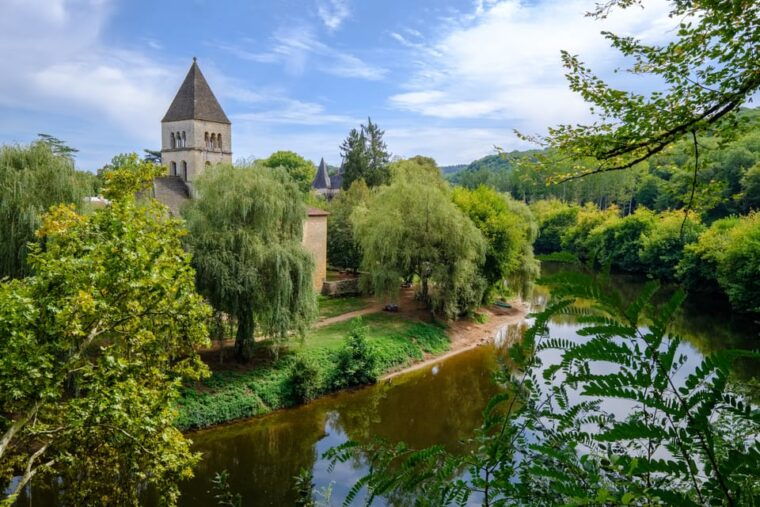 from-sarlat-half-day-skip-the-line-lascaux-iv-tour