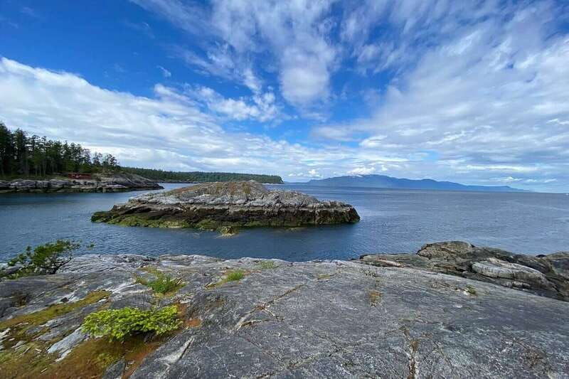 from-sechelt-or-langdale-sunshine-coast-tour-and-hike