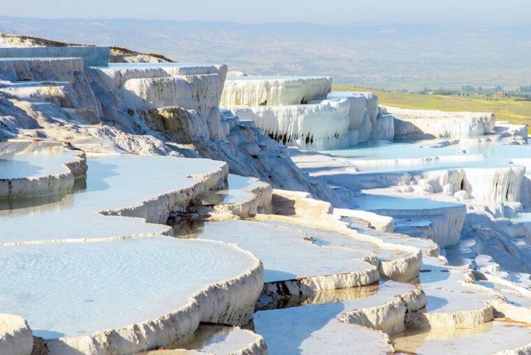 from-selcuk-kusadasi-izmir-pamukkale-full-day-tour