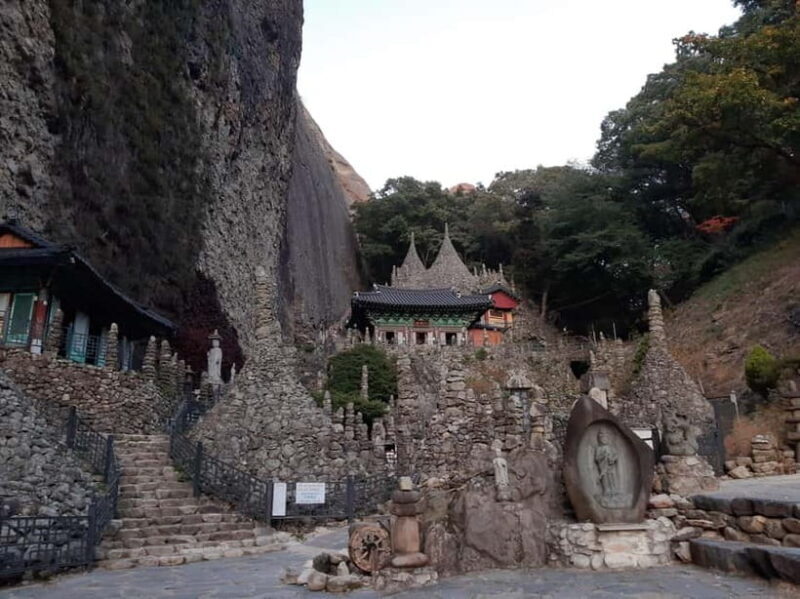 From Seoul: Jeonju Hanok Village and Maisan Tapsa Temple - FAQ