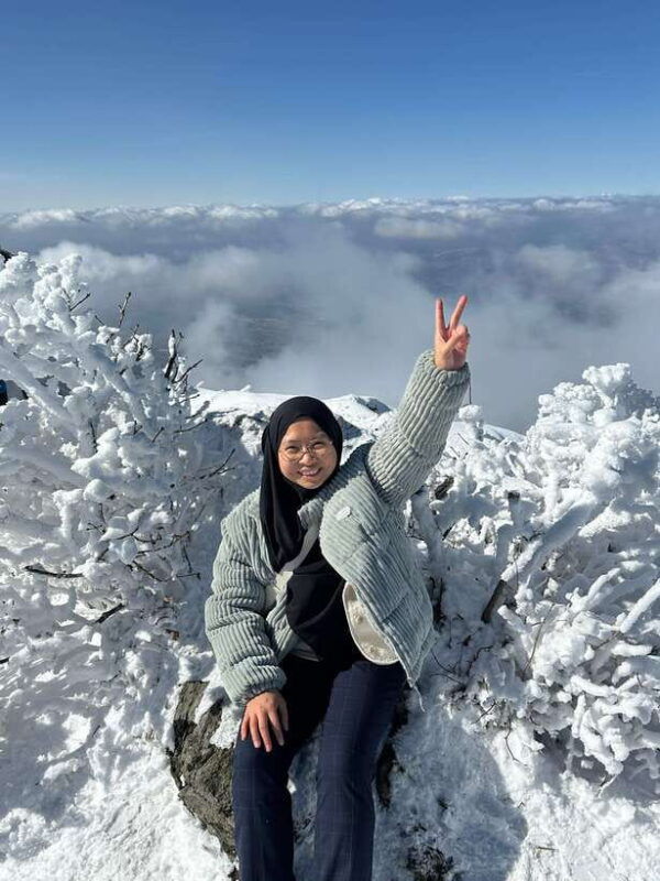 from-seoul-snow-capped-beauty-of-deogyusan-national-park