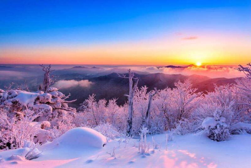 from-seoul-snow-capped-beauty-of-deogyusan-national-park
