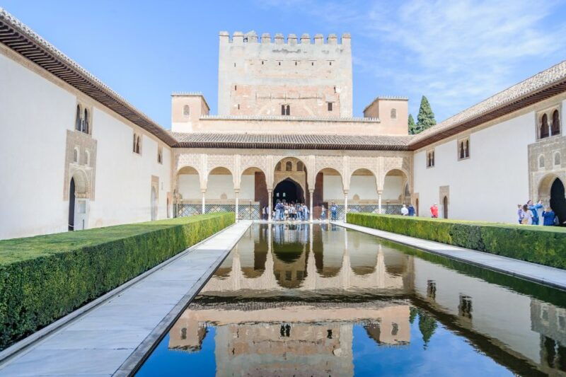 from-seville-granada-day-trip-alhambra-and-albaycin