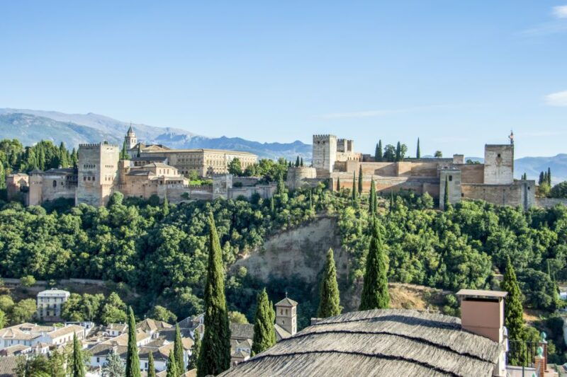 from-seville-granada-day-trip-with-alhambra-and-albaicin