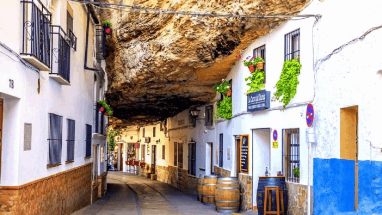 from-seville-ronda-setenil-white-town-and-zahara-viewpoint