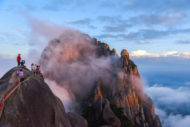 from-shanghai-3-day-private-huangshan-mount-tour-peak-stay