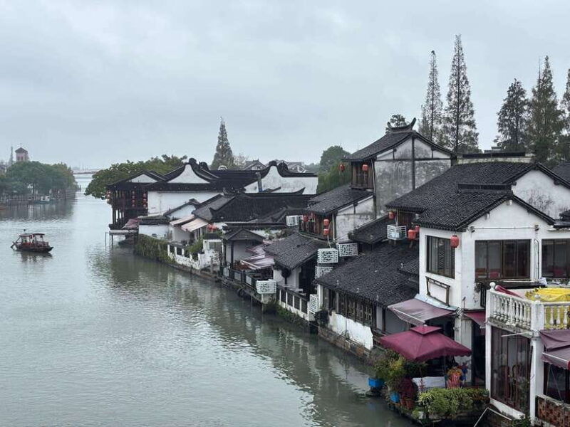 from-shanghai-water-town-zhujiajiao-tour-with-gondola-ride