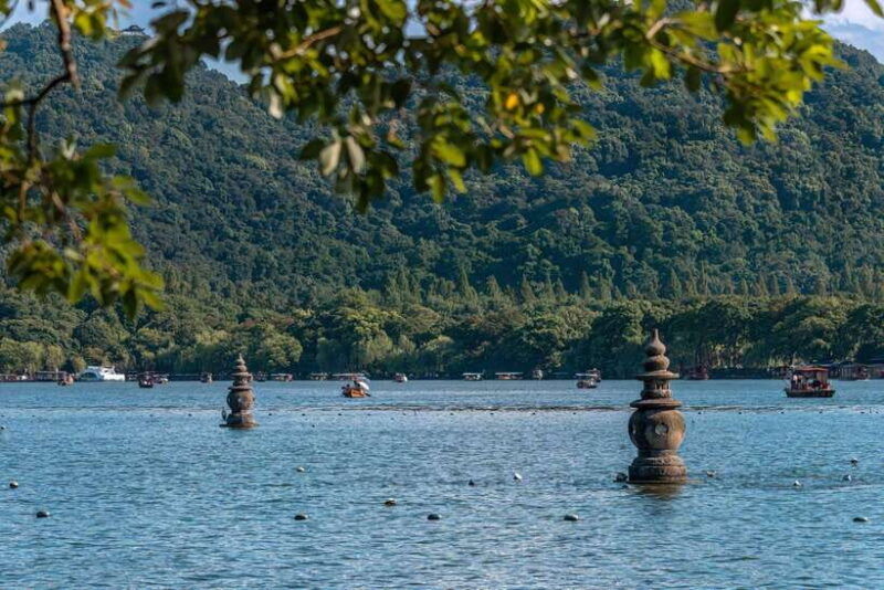 from-shanghaihangzhou-temples-lake-views-night-market-fun
