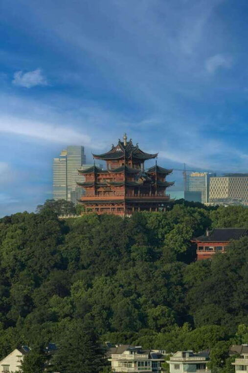 from-shanghaihangzhou-temples-lake-views-night-market-fun