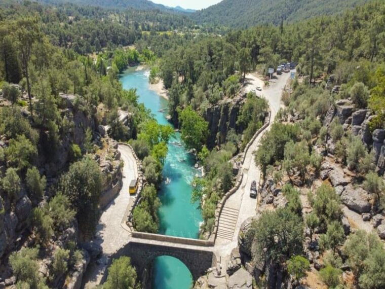 from-side-eagle-canyon-rafting-tour-with-lunch-transfer