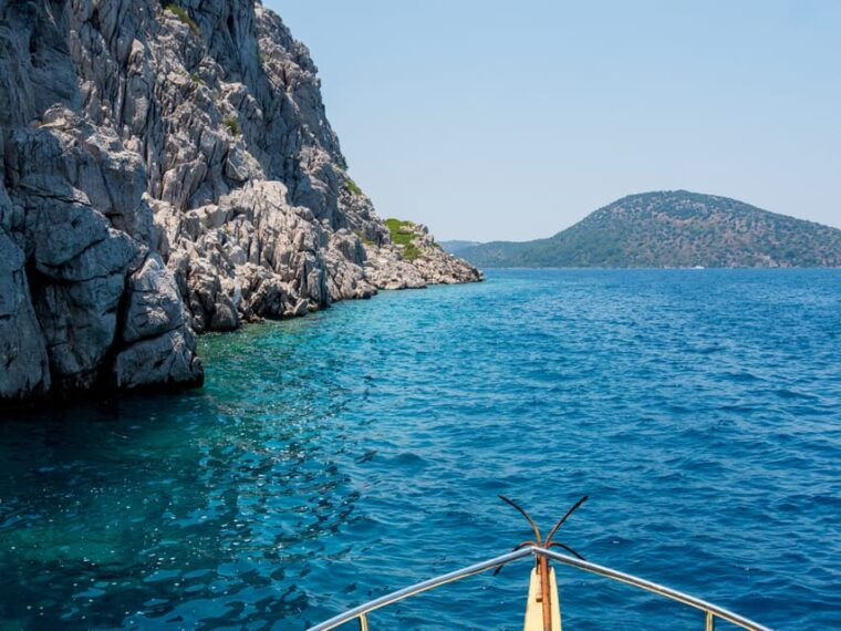 from-side-pirate-boat-trip-with-lunch-transfer