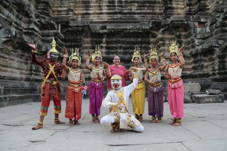 from-siem-reap-angkor-wat-full-day-private-tour-sunrise