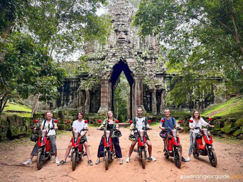 from-siem-reap-angkor-wat-sunrise-and-temples-e-bike-tour