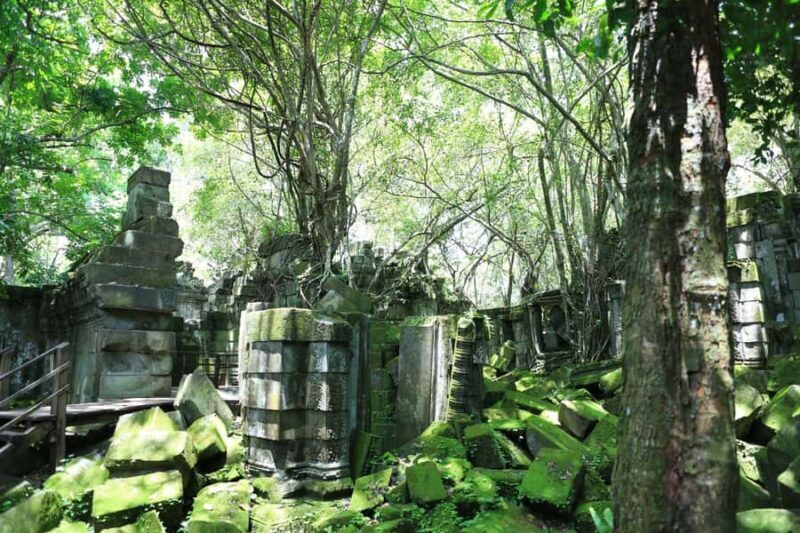 From Siem Reap: Jeep Tour to Beng Mealea and Kompong Khleang - Frequently Asked Questions