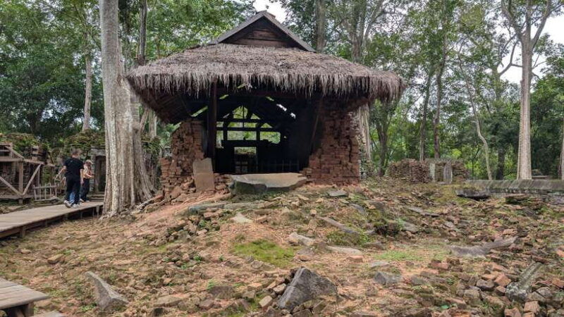 from-siem-reap-koh-ker-and-beng-mealea-private-day-tour