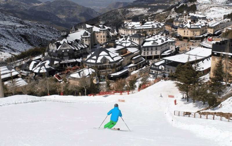 from-sierra-nevada-private-transfer-to-granada-city