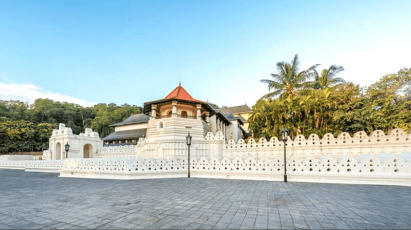 from-sigiriya-kandy-trip-with-elephant-orphanage-pinnawala
