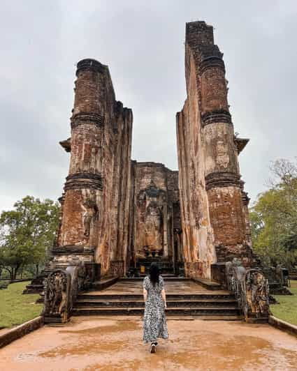 from-sigiriya-polonnaruwa-ancient-city-tour-day-tour
