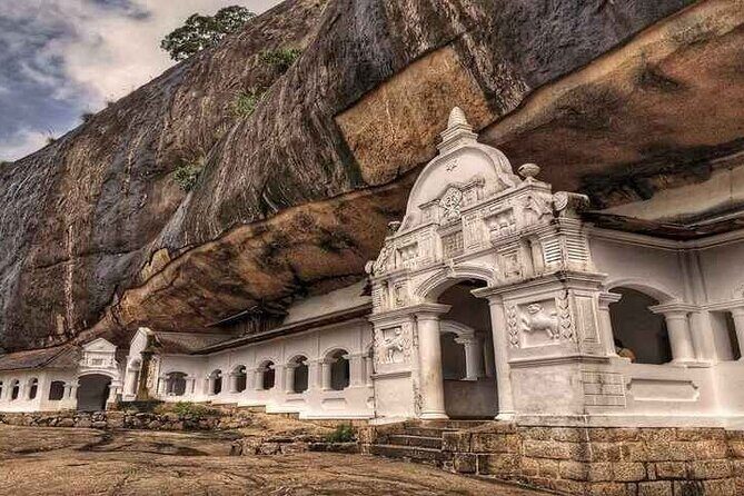 From Sigiriya to Kandy Transfer by Private Comfortable Car - In Summary