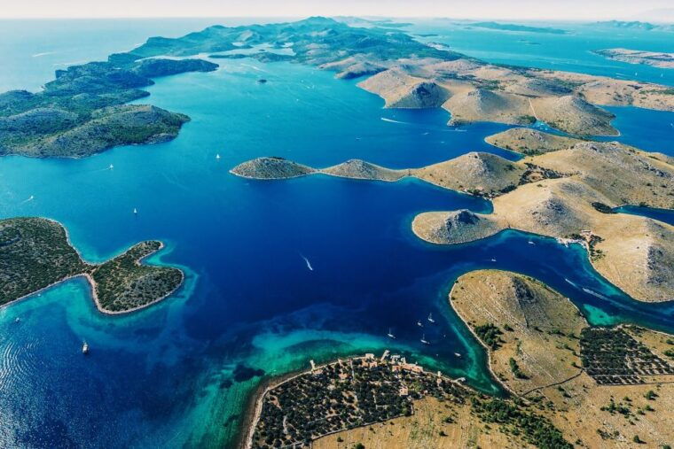 from-sinj-1-5-hour-private-flight-over-kornati-sibenik
