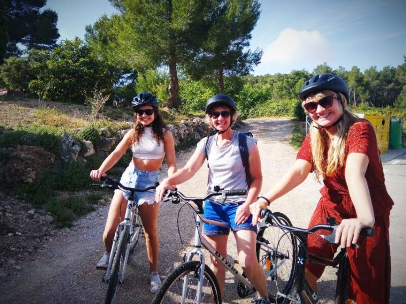 from-sitges-paella-masterclass-with-drink-and-bike-ride