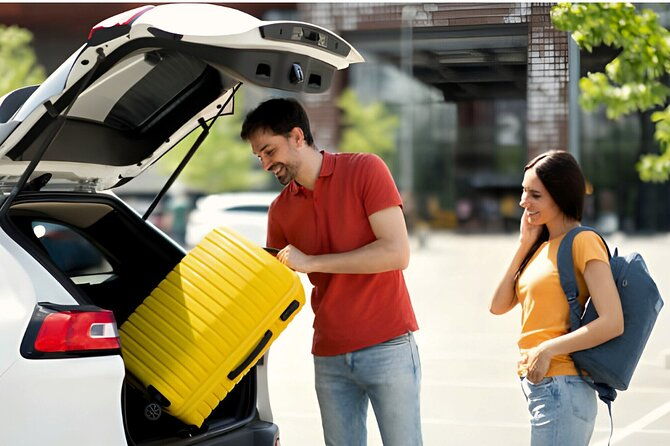 from-skarfabakki-cruise-terminal-private-transfer-to-kef-airport