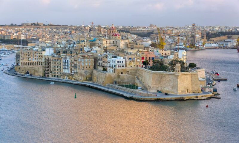 from-sliema-cruise-around-maltas-harbours-creeks