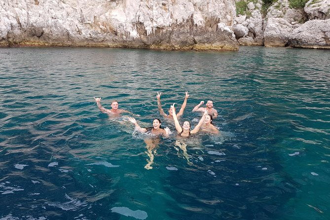 from-sorrento-capri-boat-tour-and-optional-blue-grotto