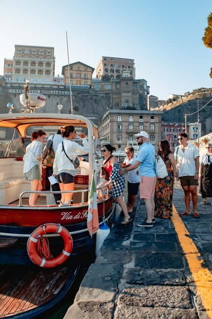 From Sorrento: Capri Small Group Boat Day Tour - An In-Depth Look at the Capri Boat Tour from Sorrento
