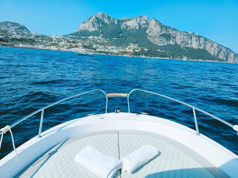 from-sorrento-discover-the-island-of-capri-by-private-boat