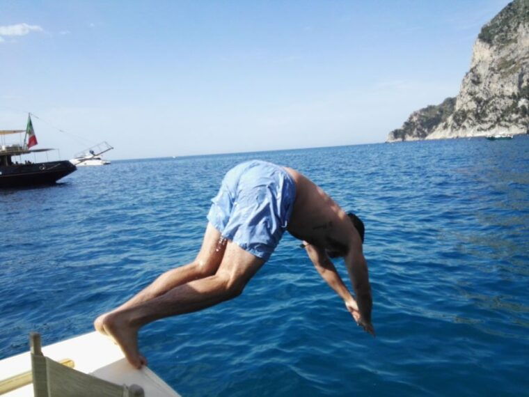 from-sorrento-fishing-in-capri-with-lunch
