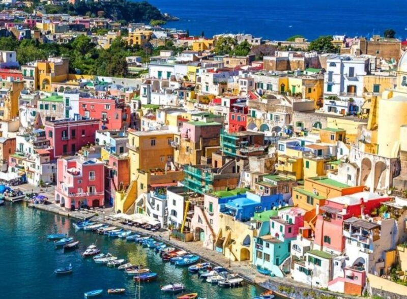 from-sorrento-ischia-procida-boat-tour-in-one-day