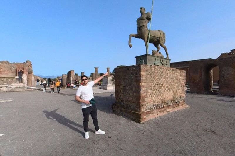 from-sorrento-pompeii-and-vesuvius-guided-tour-with-lunch