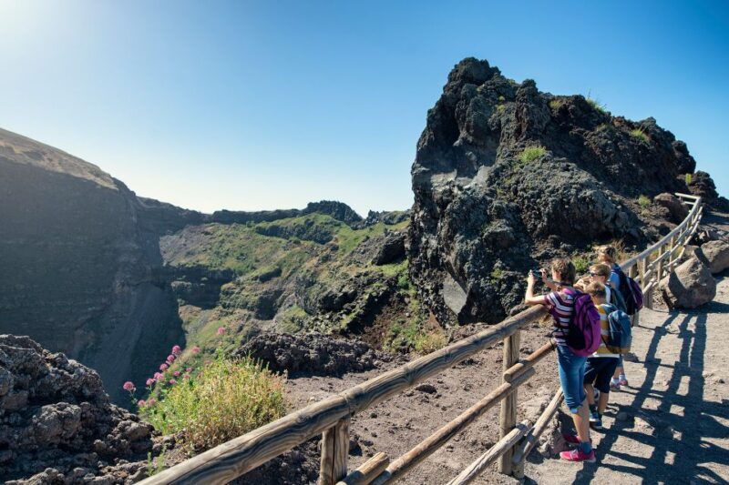from-sorrento-pompeii-and-vesuvius-tour-by-express-train