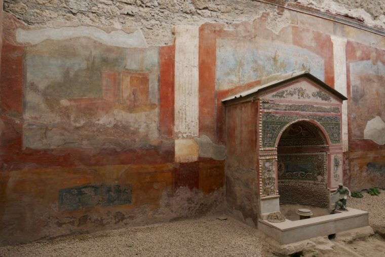 from-sorrento-pompeii-vesuvius-skip-the-line