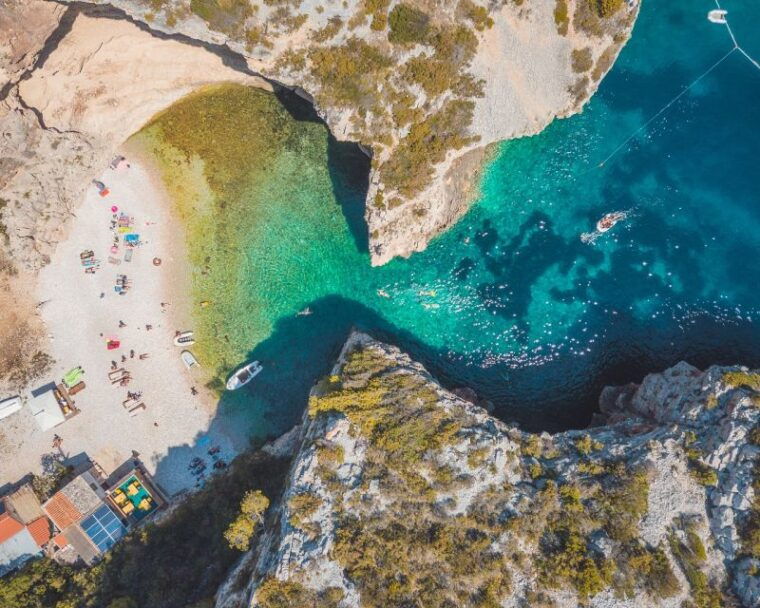 from-split-blue-cave-hvar-and-5-islands-private-tour