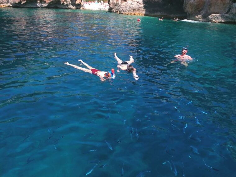 from-split-blue-cave-hvar-and-5-islands-speedboat-tour-2