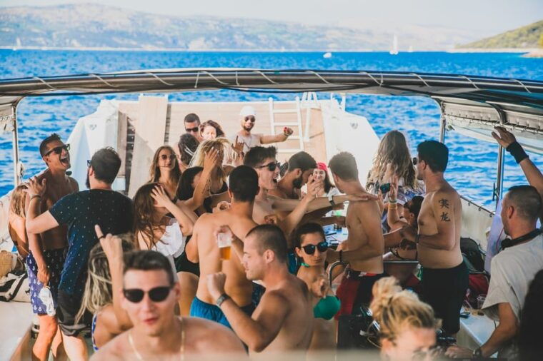 from-split-blue-lagoon-and-islands-boat-trip-with-lunch